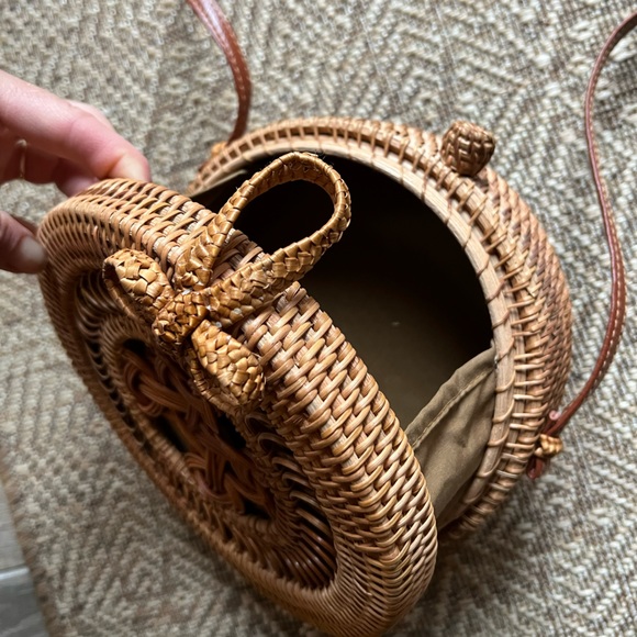 Wicker purse - Picture 3 of 3